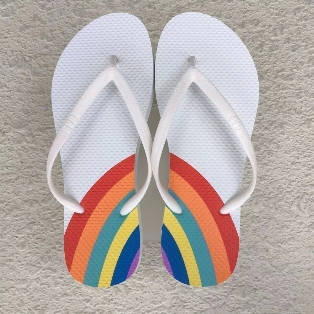 Gap Rainbow Heart Women Flip Flops SZ 10 White Beach Cruise Vacay Sandals NEW - Picture 9 of 12